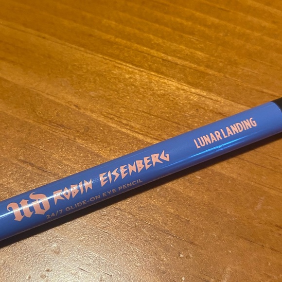 Urban Decay 24/7 Glide-On Eye Pencil - Picture 5 of 16